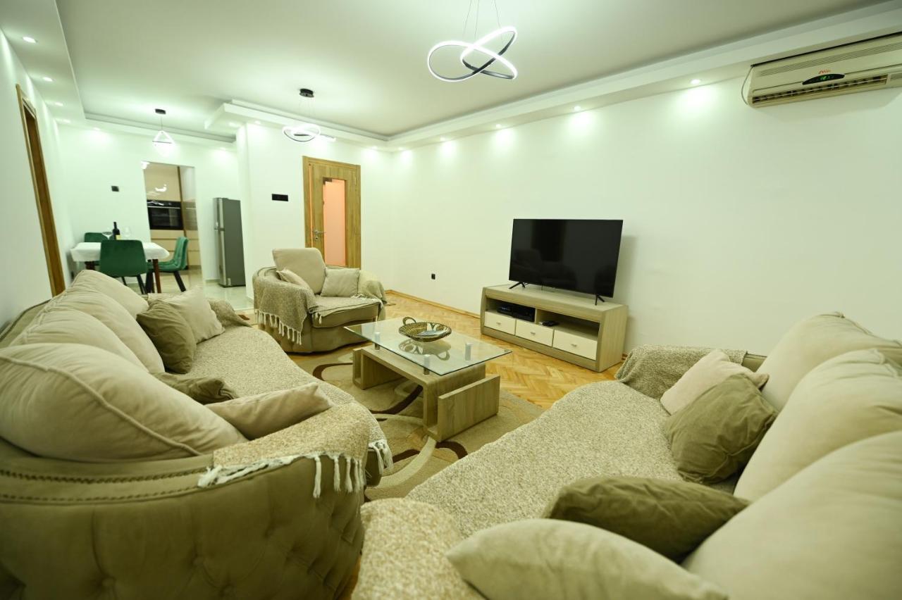 Apartman Oskar Podgorica Bagian luar foto