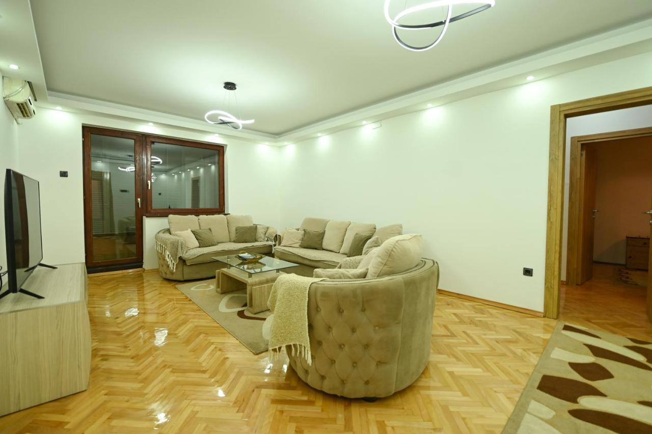 Apartman Oskar Podgorica Bagian luar foto